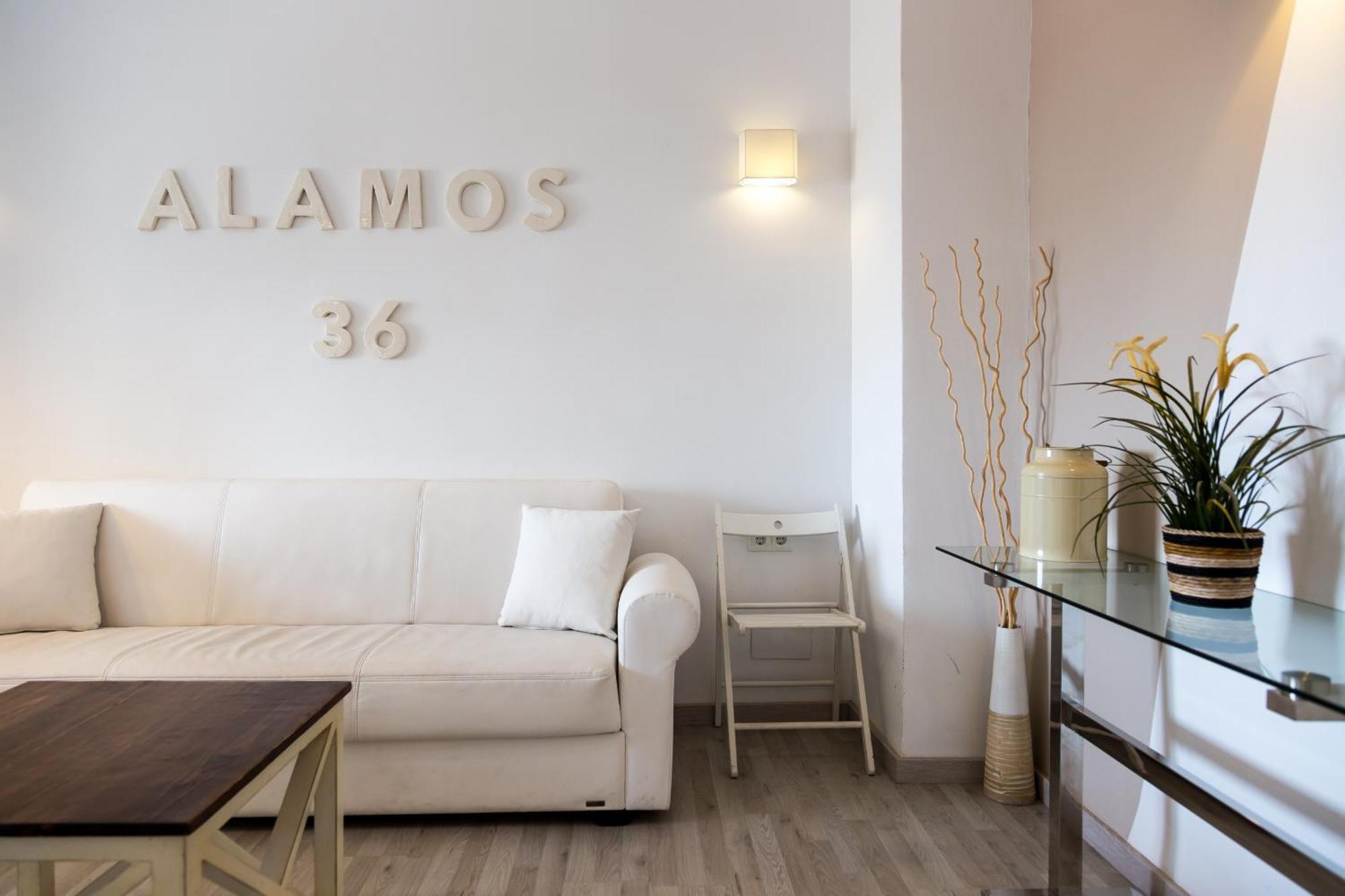 Urbe10 Alamos 36 Apartment Malaga Luaran gambar